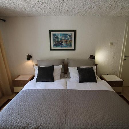 Apartment Sunny Garden Πόρετς Εξωτερικό φωτογραφία